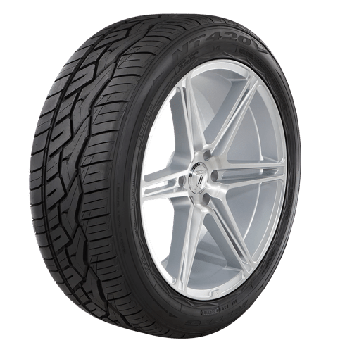 <span class="title-brand">Nitto</span> NT420V 265/50R20 111V XL 30.4